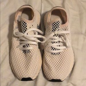 Adidas Deerupt runner